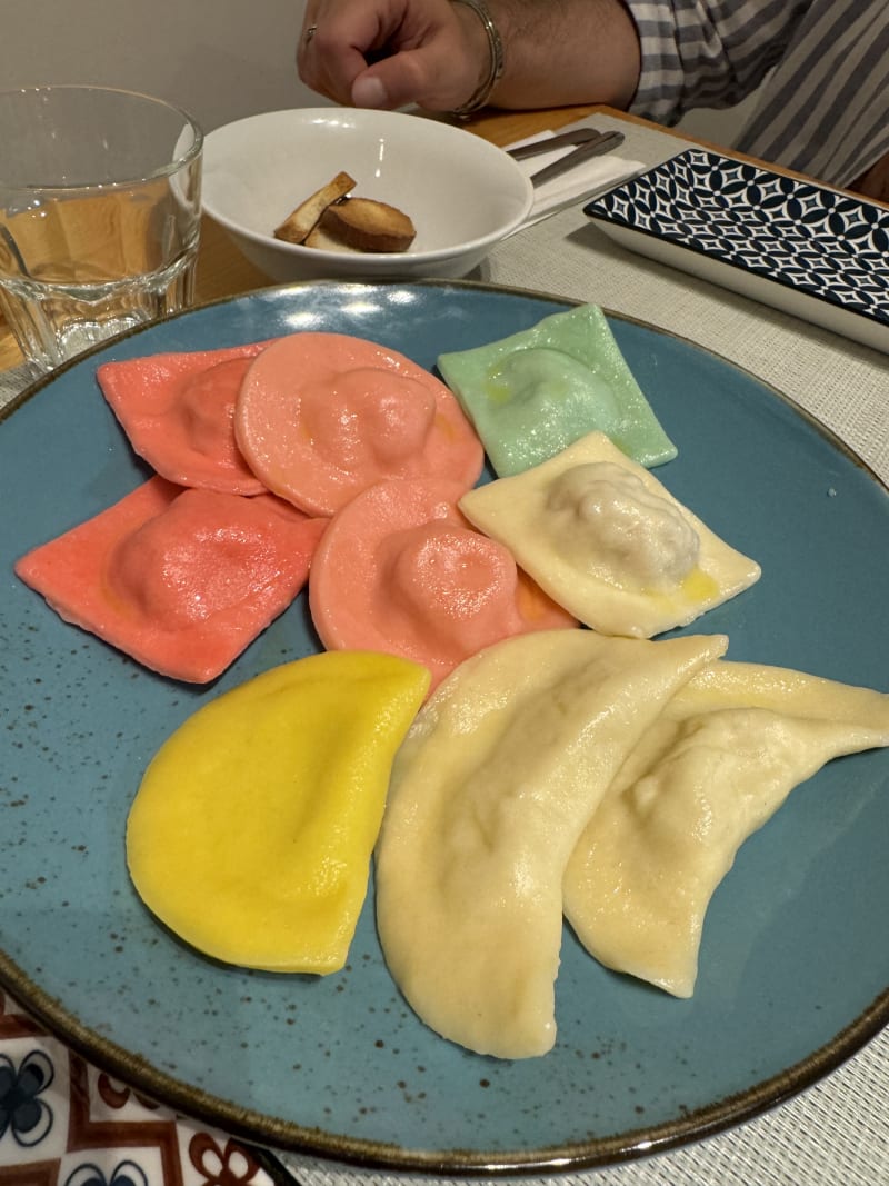 Gnammy Dumplings, Bari