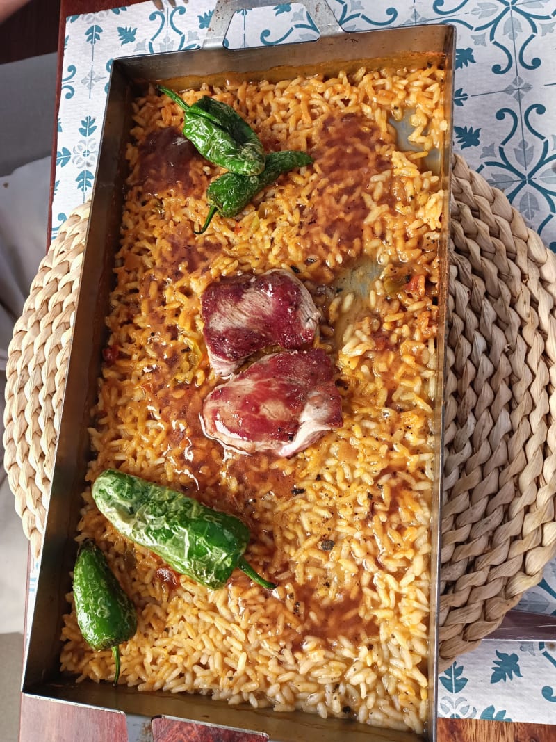 Arroz de longaniza y secreto ibérico - La Taberna del Áncora, Salou