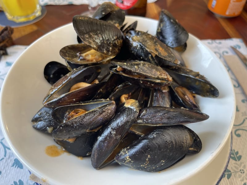 Mejillones al vapor / sal y pimienta - La Taberna del Áncora, Salou