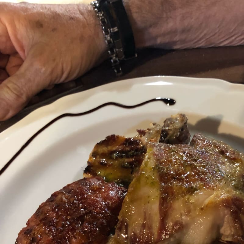 La carne di loro produzione un sapore unico ...sapore di altri tempi - Erbanito Agriturismo