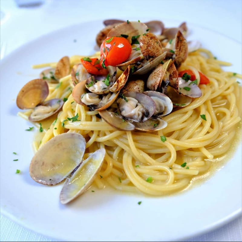 Spaghetti alle vongole  - Cenerentola Panza, Forio