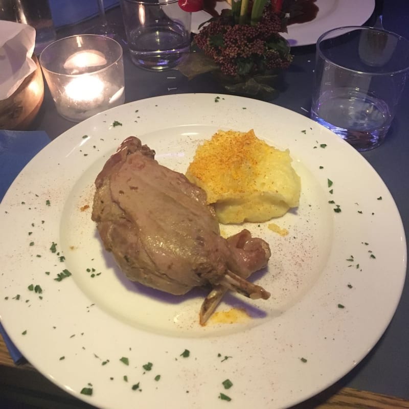 Cuisse d’oie confite avec purée de pommes de terre - Ciz Cantina e Cucina, Milan