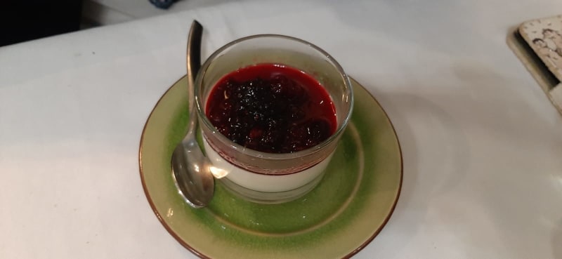 Panna cotta hai frutti di bosco - Blu Marino, Turin