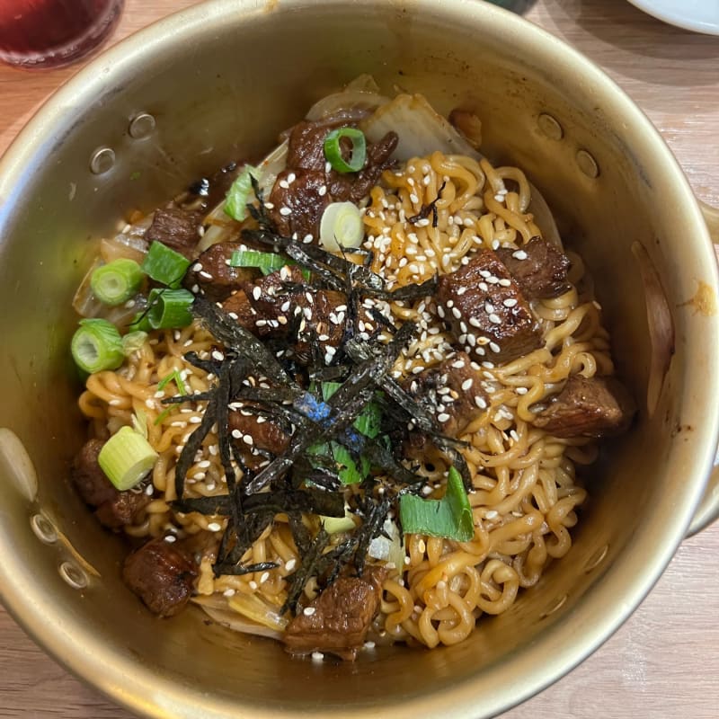 Jjapaguri - Kamyeon, Paris