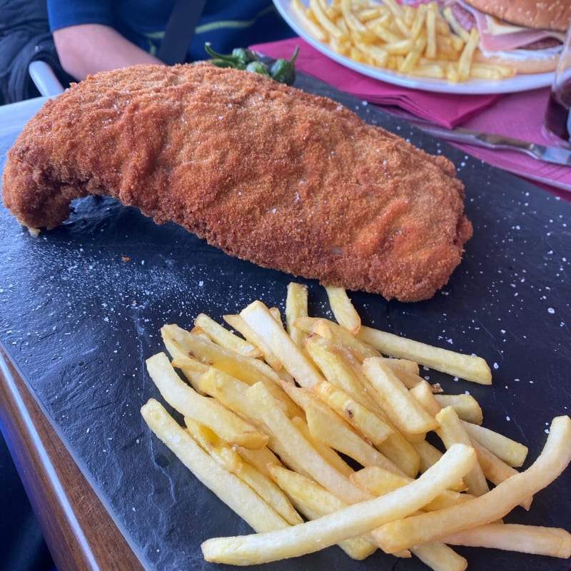 Cachopo Serrano con patatas (para 1 persona) (Opcion Sin Gluten por encargo) - Ribera de la Jarosa, Guadarrama