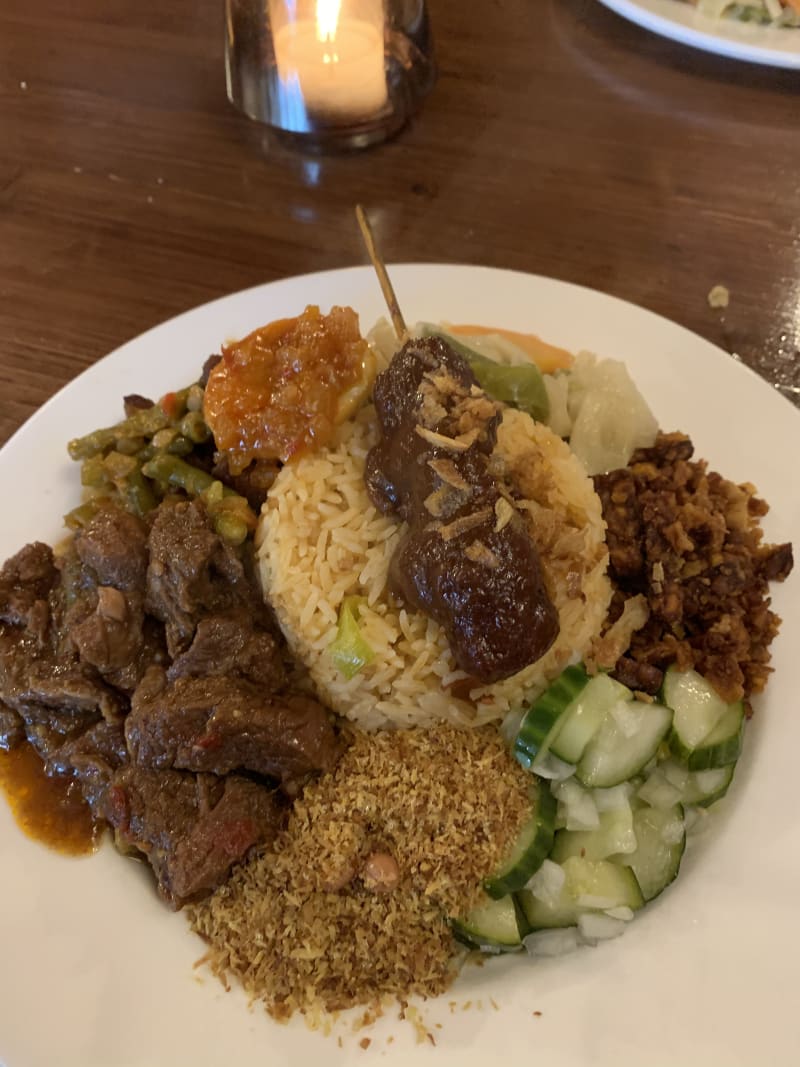 Nasi rames enak - Surakarta, Leiden