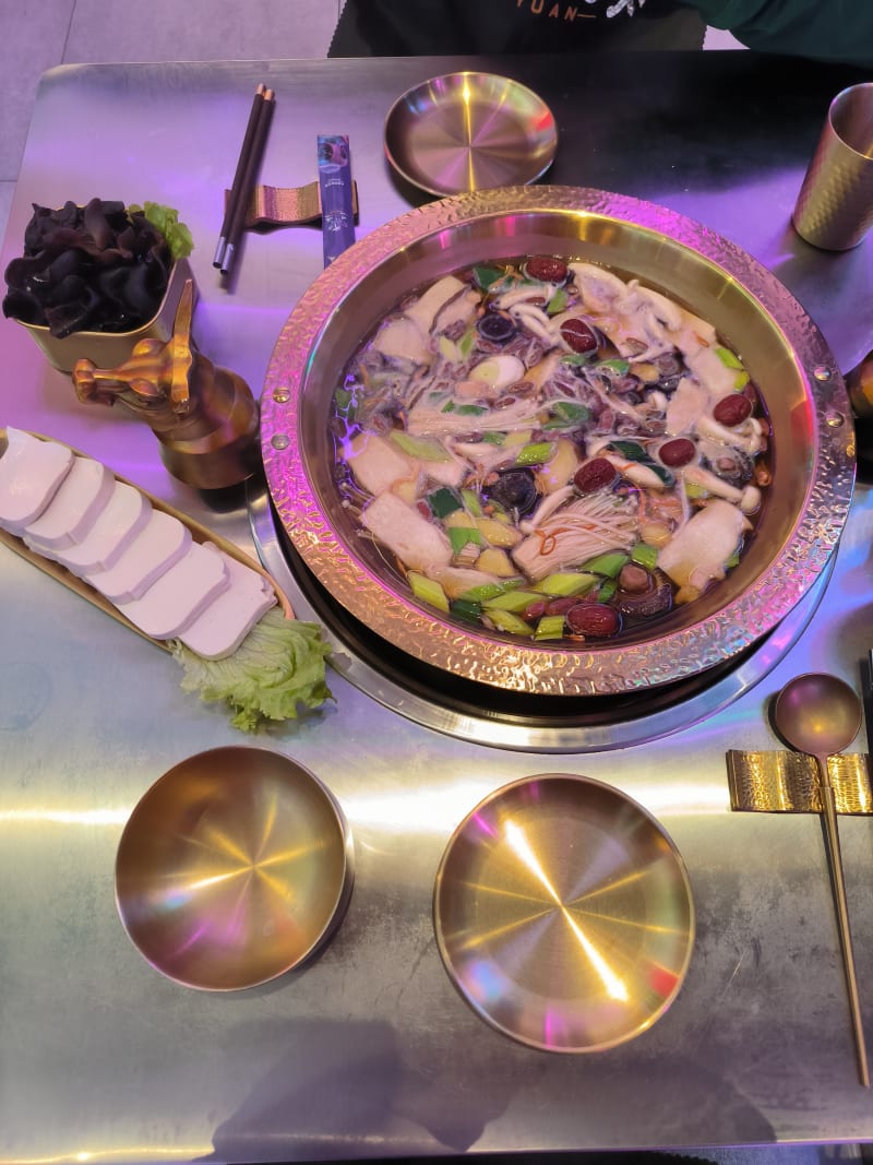 Siyuan hotpot, Milan