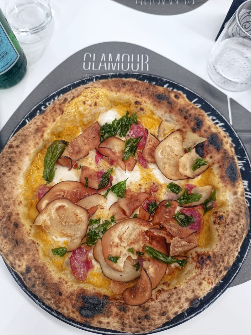 Glamour The Fashion Pizza