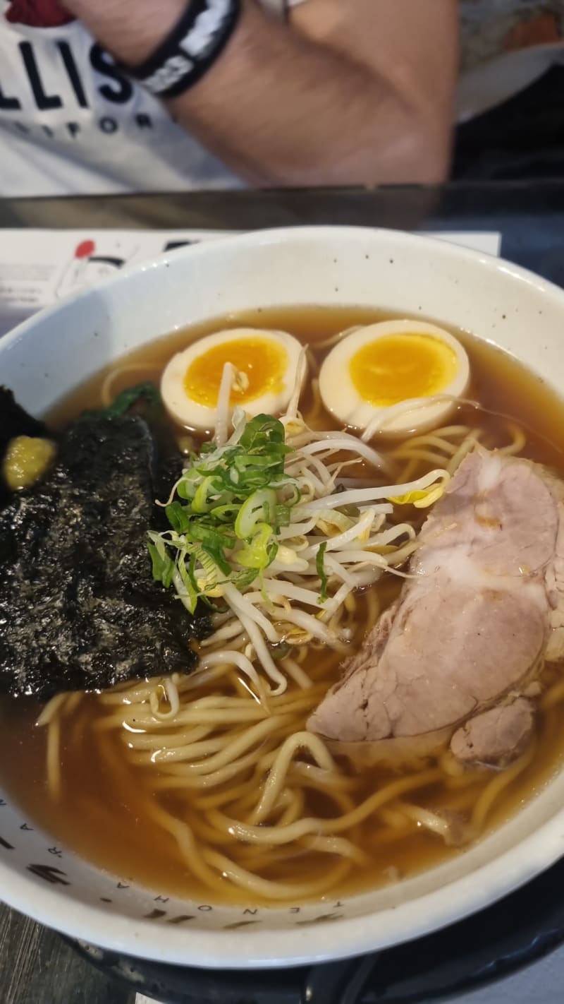 Tenoha & Ramen, Milan