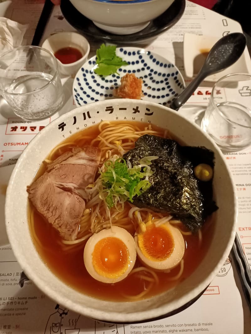 Yuzukosho tori shoyu ramen - Tenoha & Ramen, Milan