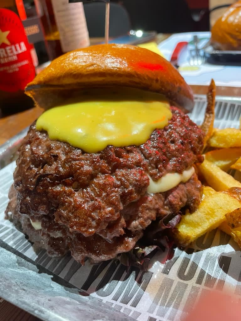 Hamburguesa Nostra - Castellana 257, Madrid