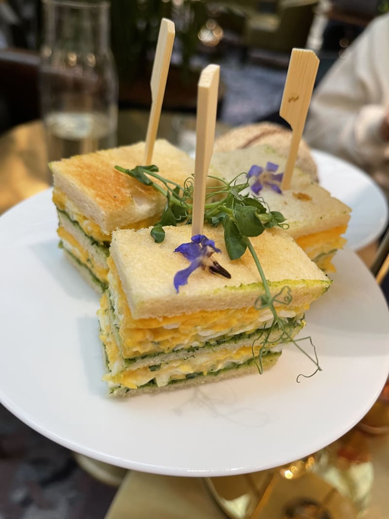 L'Officine du Louvre – Hôtel du Louvre, Paris