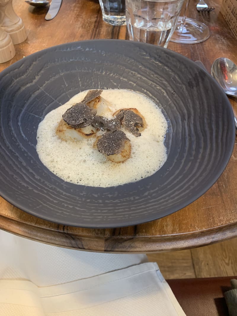 Saint jacques avec truffe et topinambour  - Chez Bacchus, Geneva