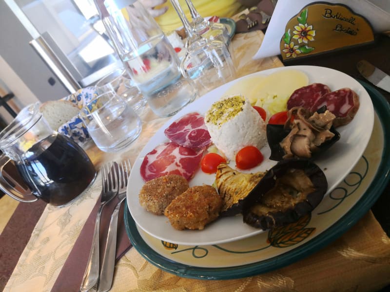 Antipasto tipico - Trattoria Botticelli 