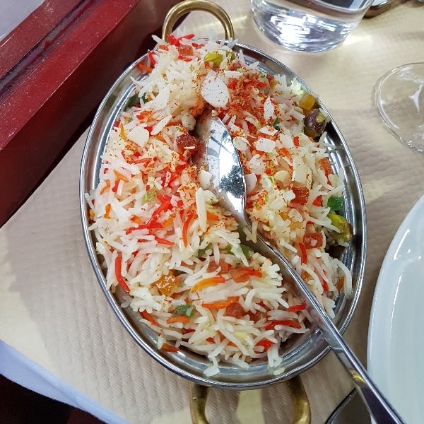 Il n'y a que deux sortes de riz : basmati nature et celui-ci. Je conseille celui -ci - Royal Kashmir, Clamart