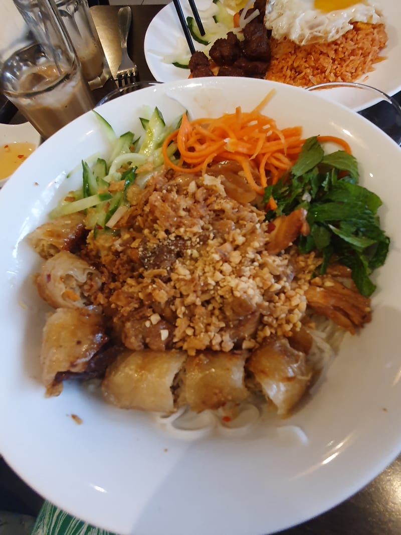 Bun cha poulet - Hanoi, Paris