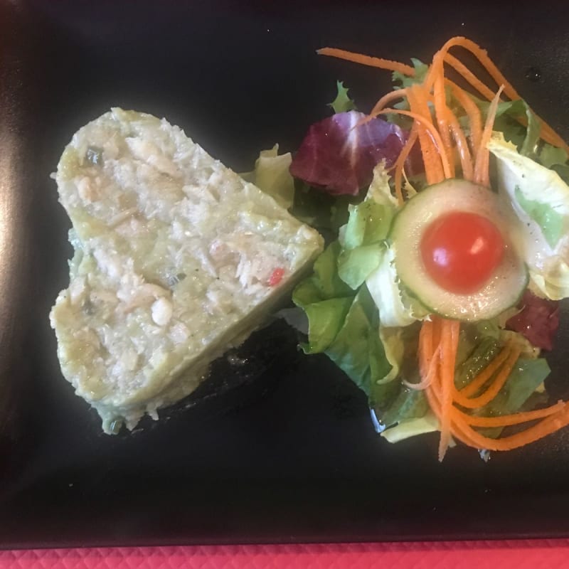 Tartare d’avocat et morue - Gwada Café, Paris