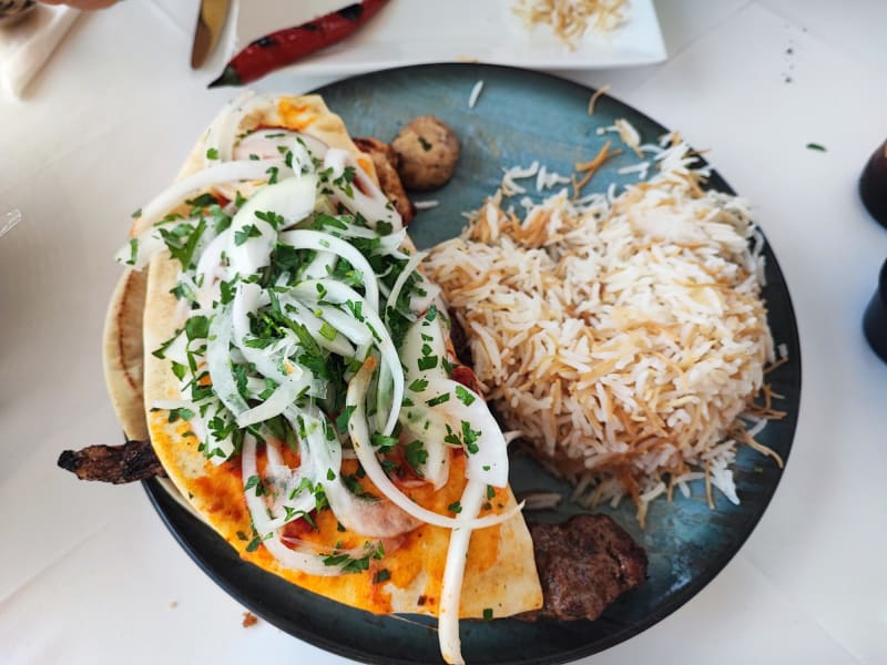 Restaurante Chelo Lebanese en Marbella Menú 2024, opiniones, precios