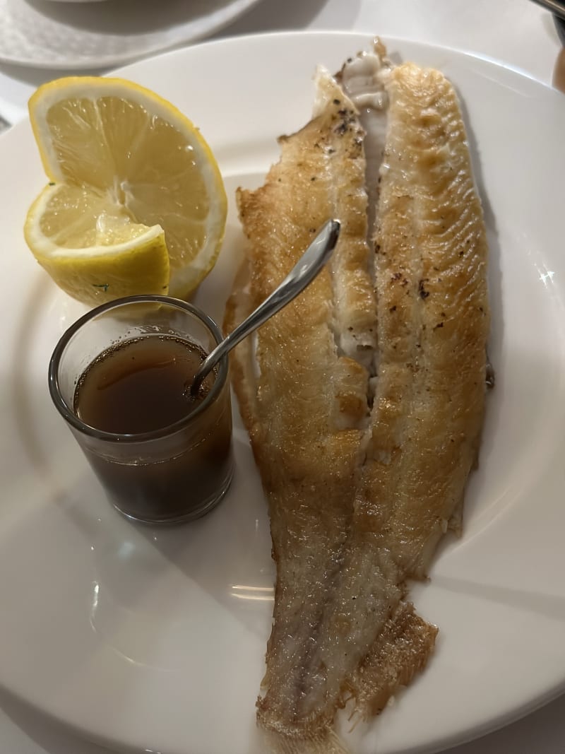 Au Petit Tonneau, Paris