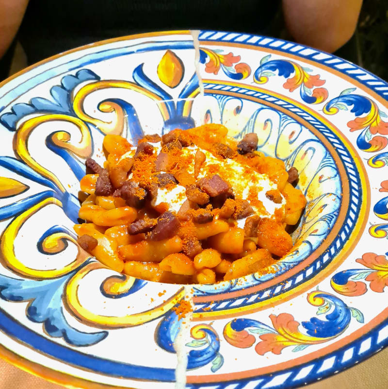 Cavatelli al peperone crusco, burrata e guanciale croccante  - Ristorante Montarozzo, Rome