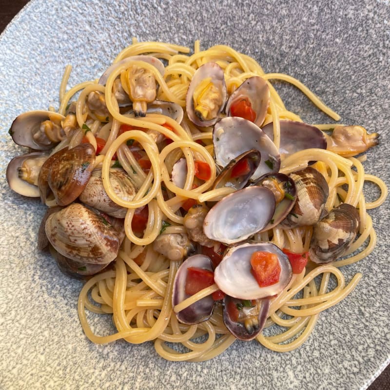 Spaghetti alle Vongole  - Sanicolo Osteria Pizzeria, Taormina