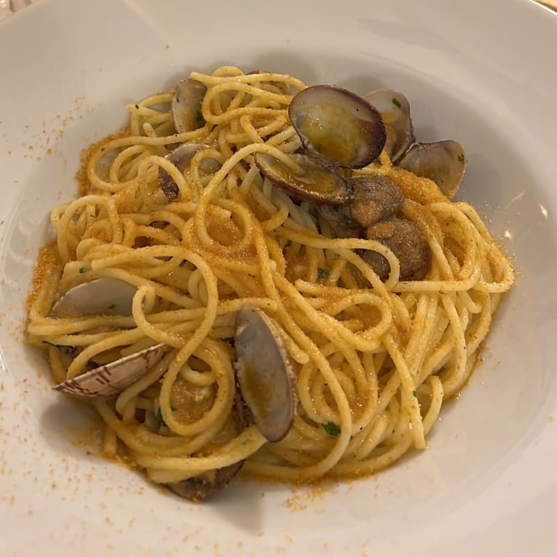 Spaghetti vongole e bottarga  - Hermitage del Passatore, Varese