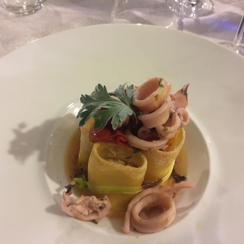 Pacchetti con ripieno di buttata e calamari - Ristorante La Polveriera, Pontedera