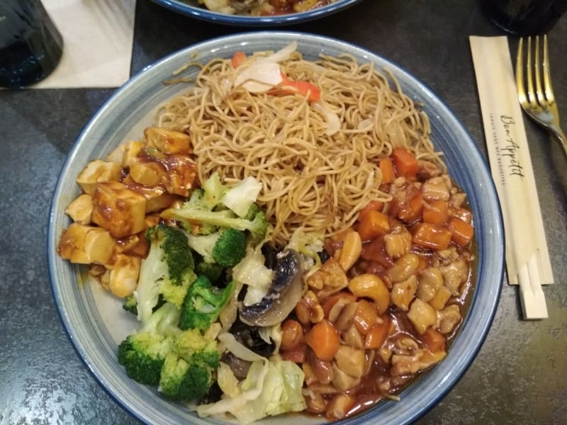 Poulet Légumes Nouilles  - Oh My Noodle, Paris