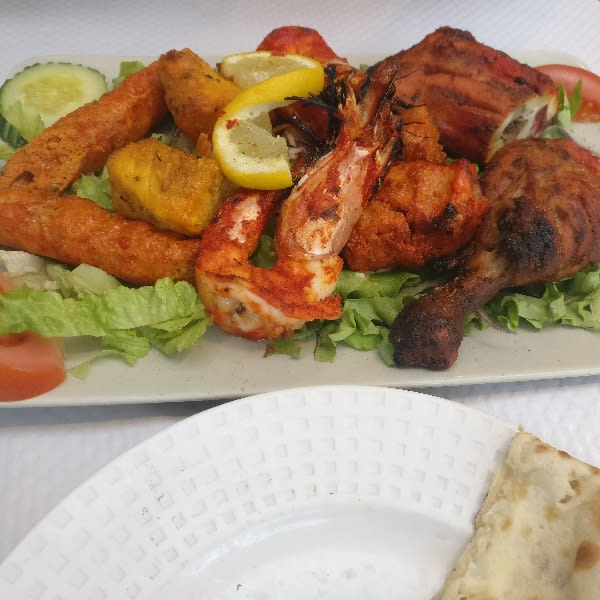 mix grill 2per - India Gate, Paris