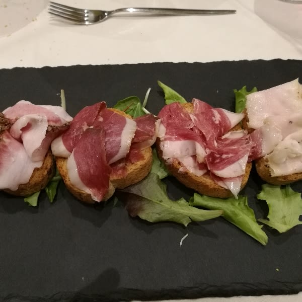 antipasto di crostini - Vineria Cicchetteria da Fulvio, Venice