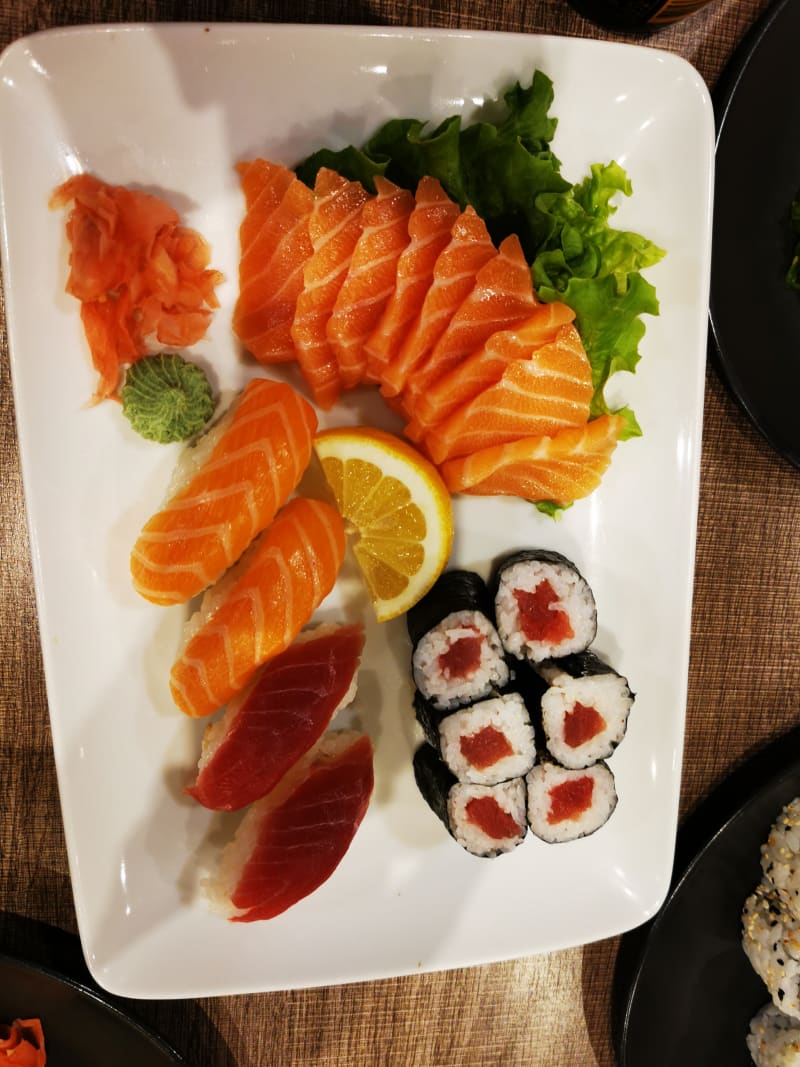 Sashimi, sushi et maki - Miso