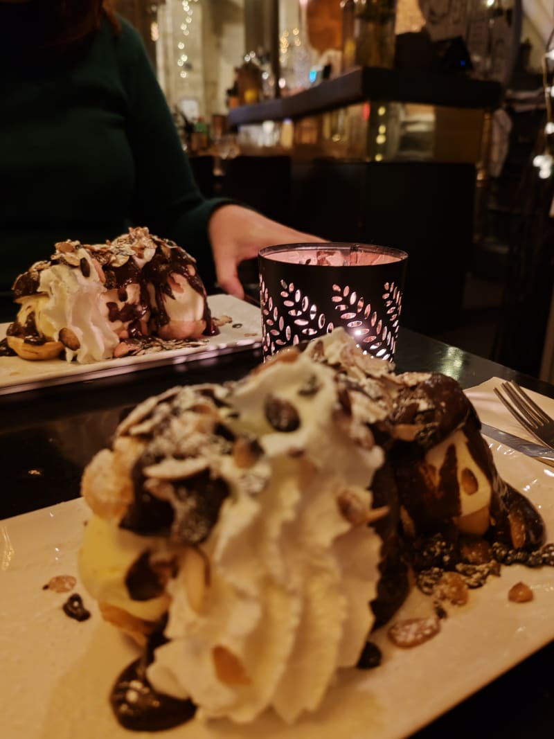 Le Bar de Jarente, Paris