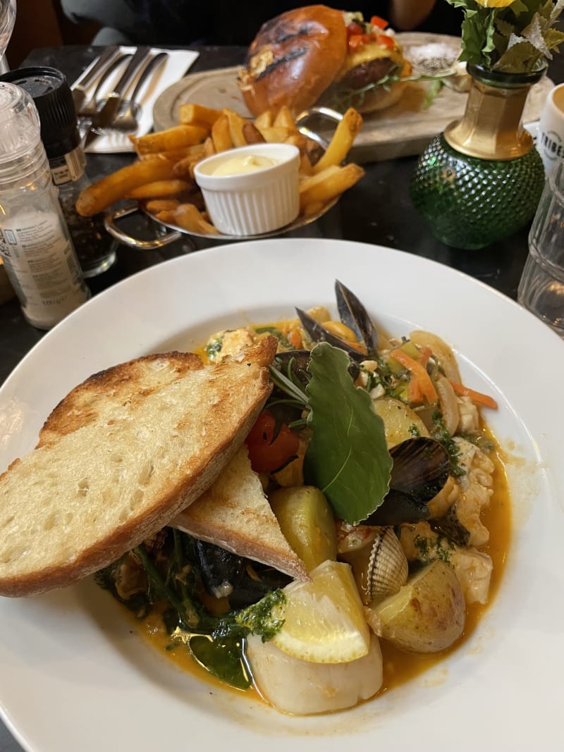 Bistro Brasserie Bleu in Amsterdam - Restaurant Reviews, Menu and