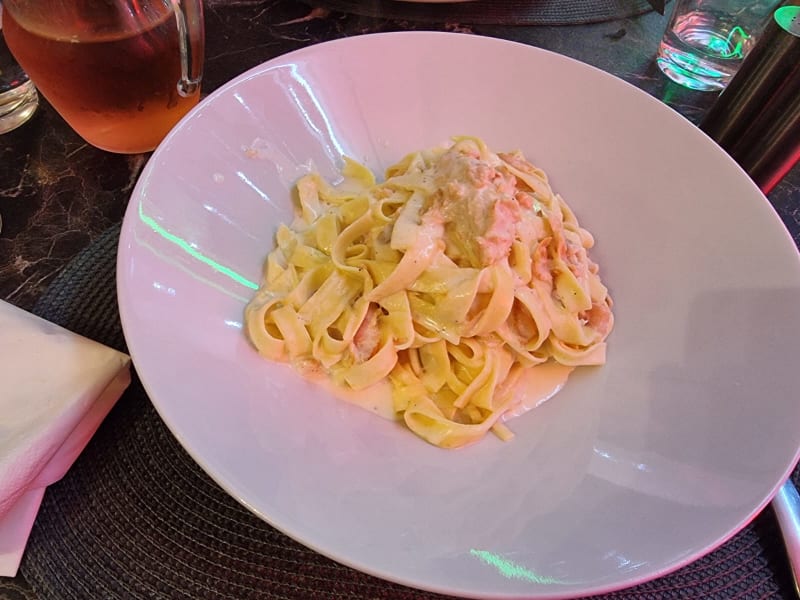 Tagliatelles Au Saumon Insipide - D´Oro, Paris