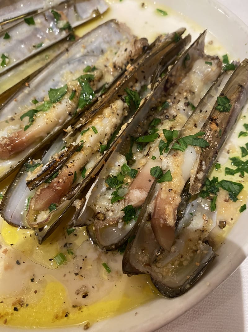 Couteaux gratinées au pecorino - Nonna Clelia, Paris