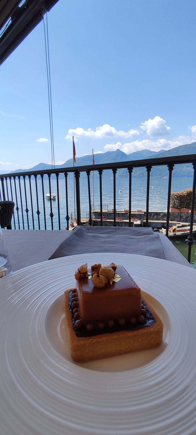 Tiffany Restaurant, Luino