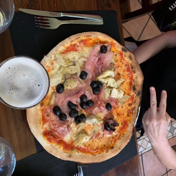 Pizza e birra - Ristorante Platz, Milan