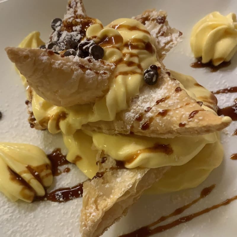 Sfoglia con crema chantilly e caramello - Ristorante Sabina