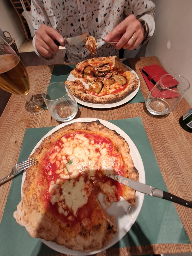 La Pizza è Bella in Brussel Menu, openingstijden, prijzen, adres van