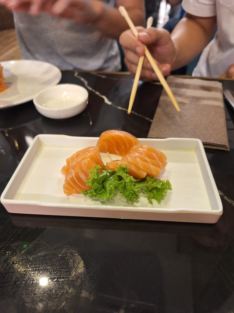 Takara Sushi Restaurant, Turin