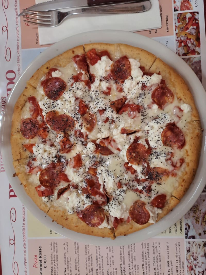 Restaurant Pizzeria Piccolo Mondo à Tolentino Menu, avis, prix et