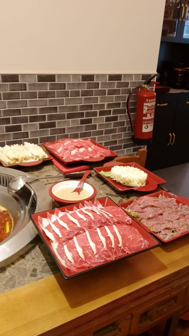 Red Fenix Hotpot