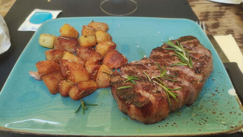 Controfiletto di Angus e Patate al Forno - Trattoria Val Noveglia