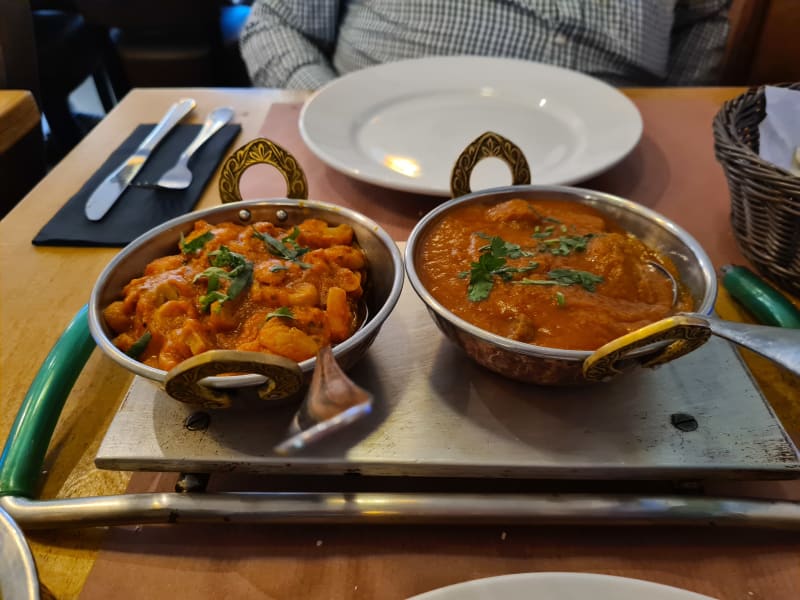 Mushroom bhajee en Lamb curry - Royal Pokhara, Haarlem