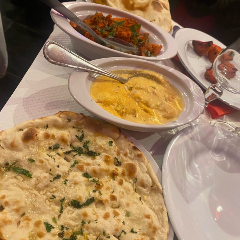 Korma crevette/ naan ail - Yasmin, Paris