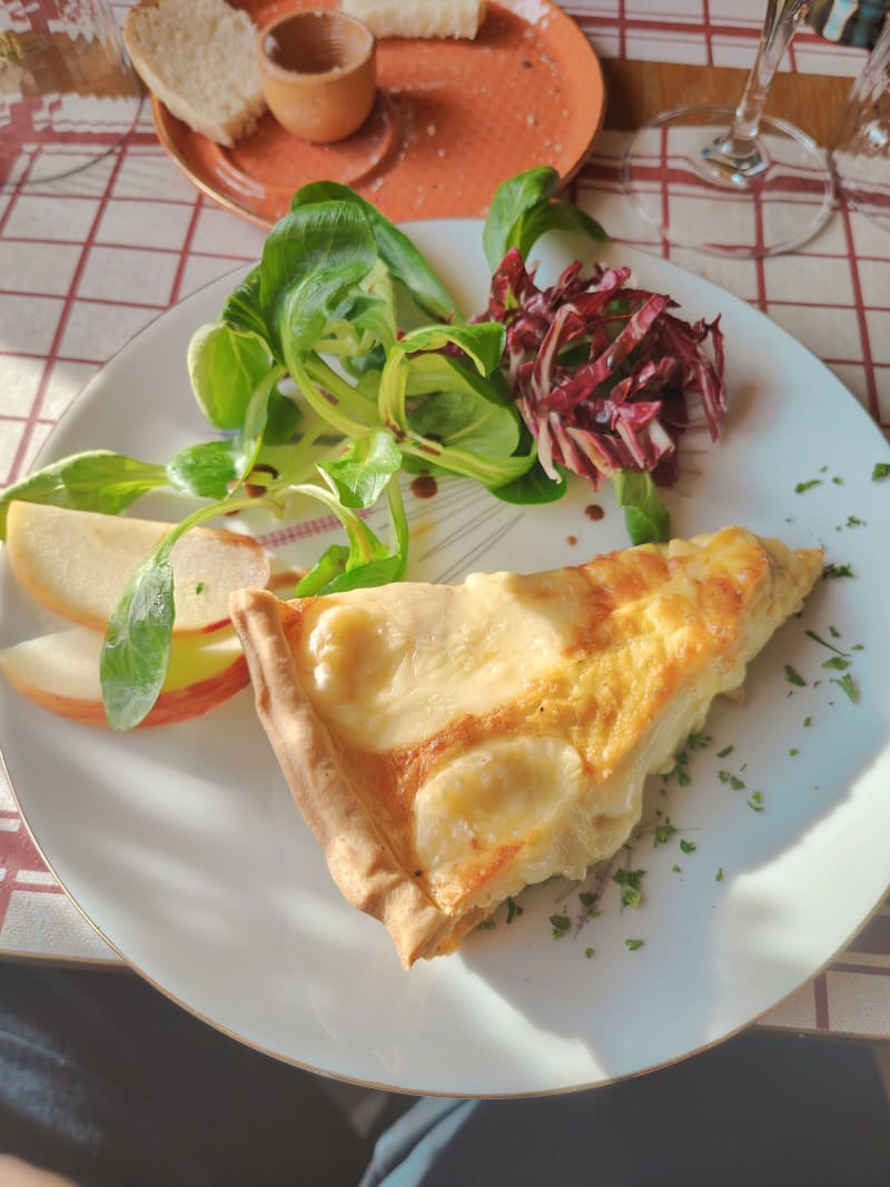 Tarte au BERGUES et Lardons  - Estaminet Den Boeren Weg