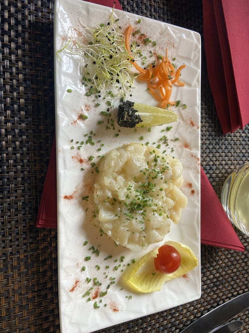 Tartare de st Jacques au basilic - Domaine de la Marsaudière