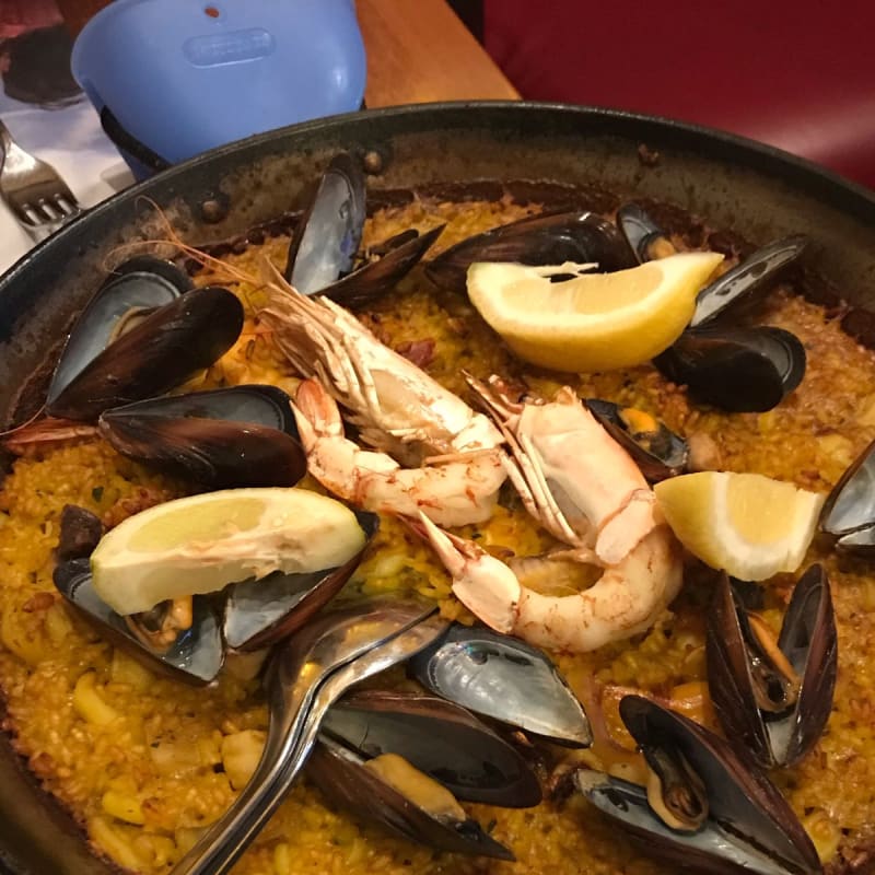 Paella - Ba-Ba Reeba, Milan