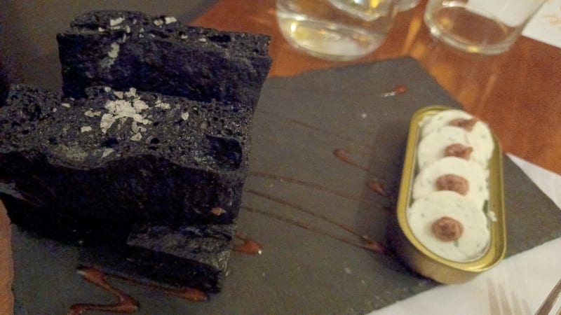 Focaccia Nera Con Burro Alle Acciughe - Ba-Ba Reeba, Milan