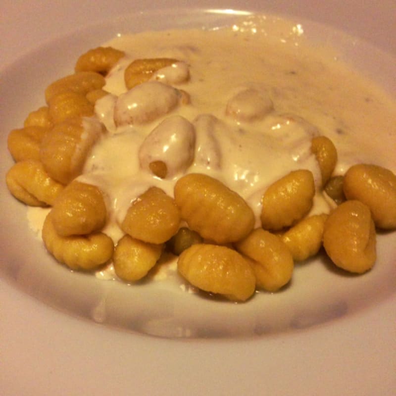 Gnocchi con salsa roquefort - Barocchetto, Vic